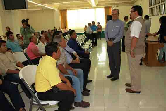 Encuentran ciudadanos respuestas a peticiones