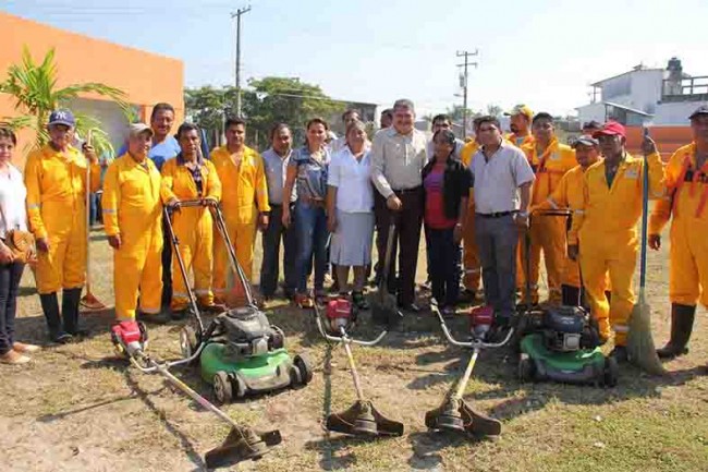 Inicia maratón de limpieza en las colonias populares