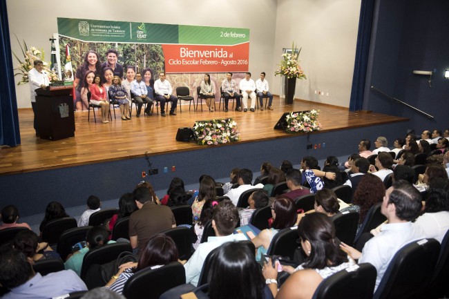 Inician más de 28 mil alumnos ciclo escolar