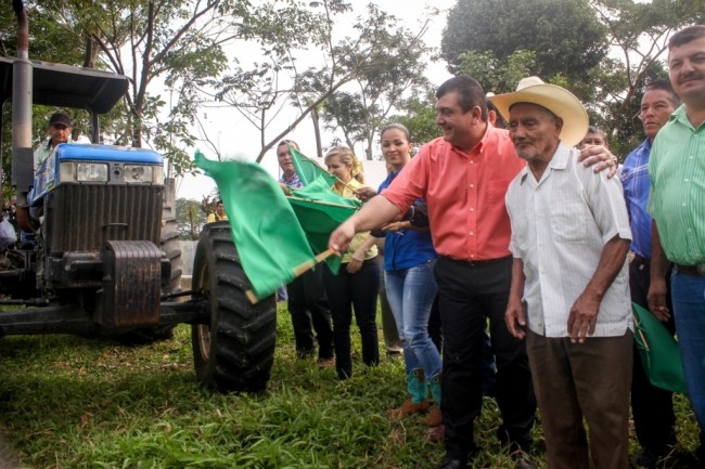 Banderazo a Mecanización Agrícola