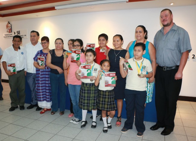 Publican proyectos de alumnos ganadores de la Expo Ciencias