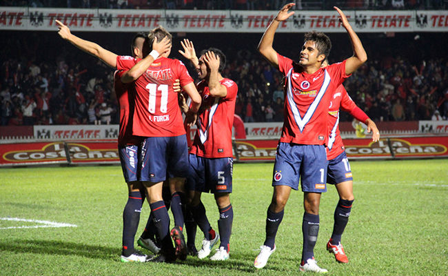 Tiburones, ¡campeón!