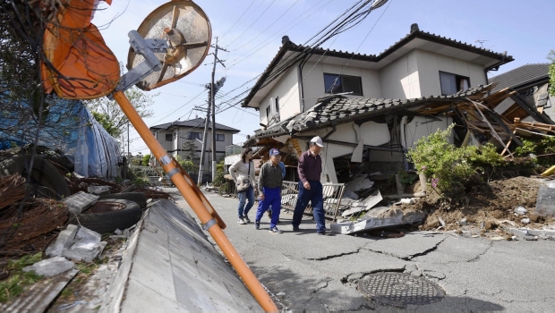 Sismo provoca muertos