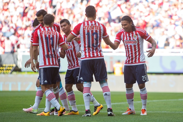 Chivas entrenó en Torreón