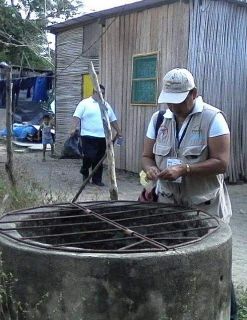 Fumigan contra el dengue