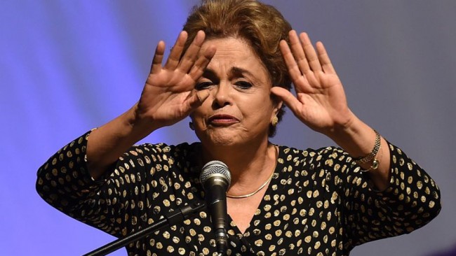 Destituyen a presidenta de Brasil