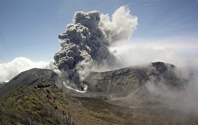 Alerta por volcán