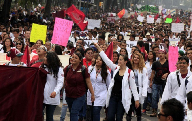 Condiciona la SEP el diálogo con  Politécnicos, deben regresar a clases