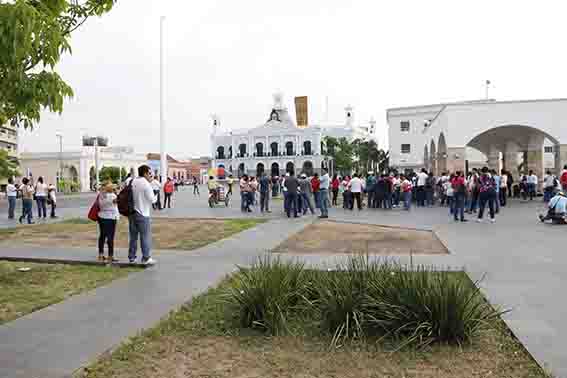 Sin clases más de 200 mil alumnos