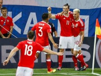 Ramsey y Bale golean a Rusia
