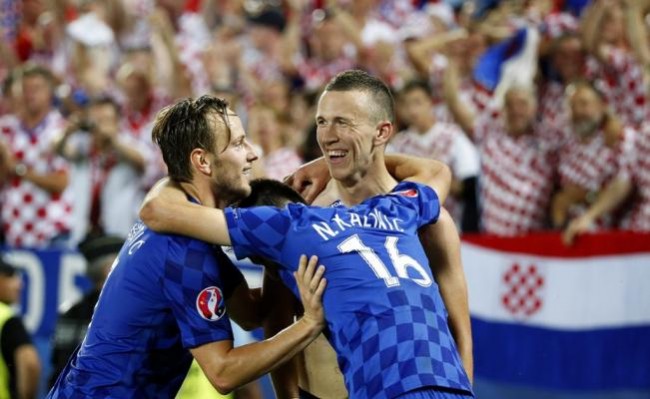 Croacia sorprende y vence a España