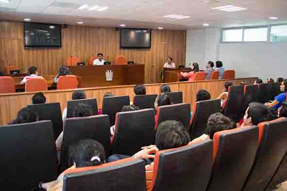 Cumple UJAT con retos académicos en materia de justicia penal