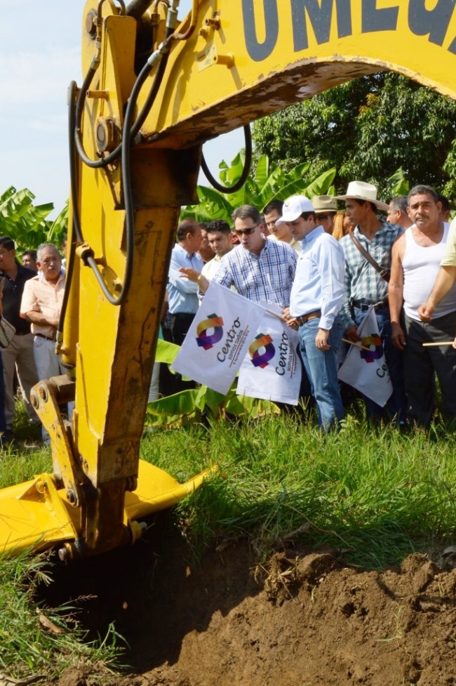 Desazolverán  drenes agrícolas