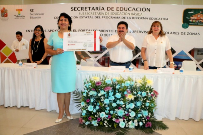 Fortalece Educación las  supervisiones escolares