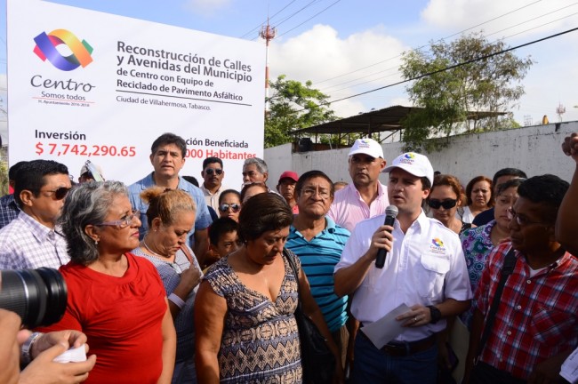 Inicia reconstrucción de calles y avenidas en Centro