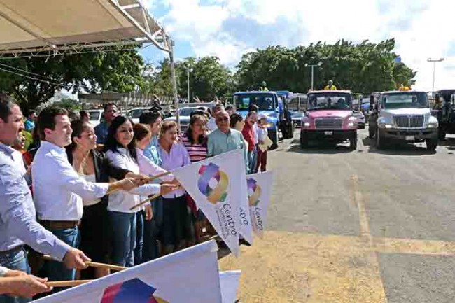 ‘Bacheo, prioridad para mi gobierno’: Gaudiano