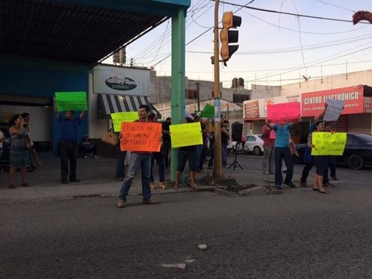 Protestan contra  el gasolinazo