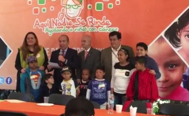 Dona Calderón pensión de ex presidente a niños