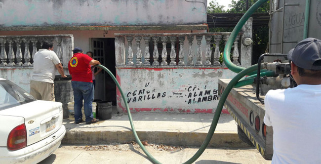 Abastece CEAS de agua potable a comunidades