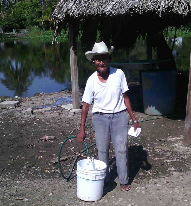 Solicitan agua potable al alcalde de Jalpa