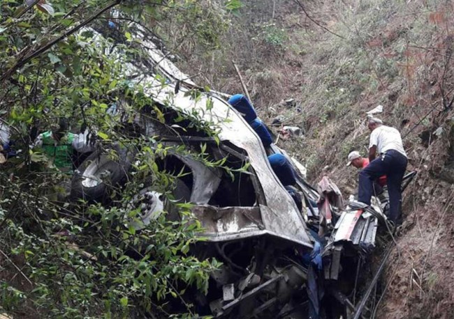 Identifican a 17 feligreses que  murieron en accidente en Chiapas