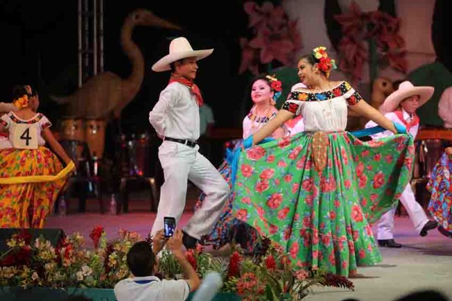 Centla, Jalpa y Nacajuca, ganan  el Encuentro Infantil de Zapateo