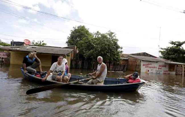 Sufren por inundaciones