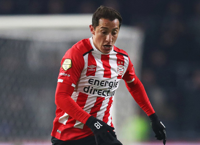 Betis quiere  a Guardado