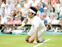 Djokovic y Federer avanzaron en Wimbledon