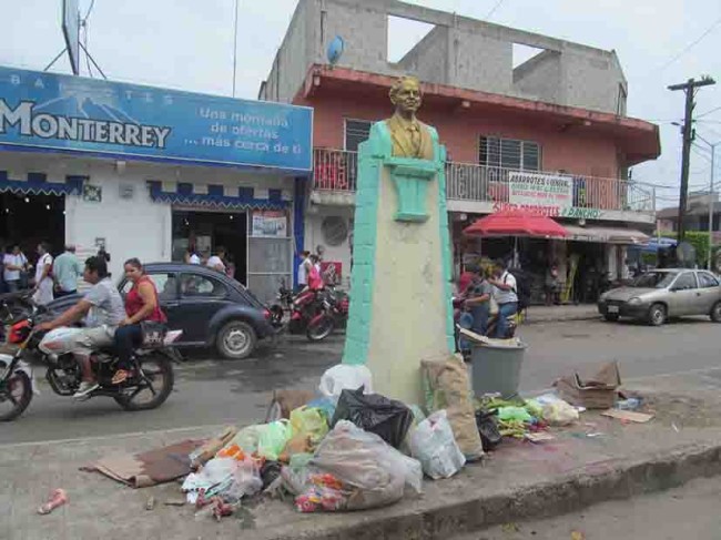 Tiene Cunduacán un  alcalde sin cultura