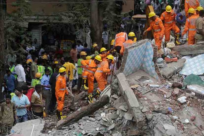 Deja en India al  menos 12 muertos