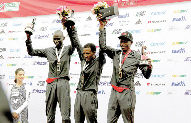 Kebede y Gladys Tejeda ganan Maratón CDMX