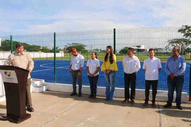 Inauguran cancha de futbol siete en Centro  Deportivo de DACSyH