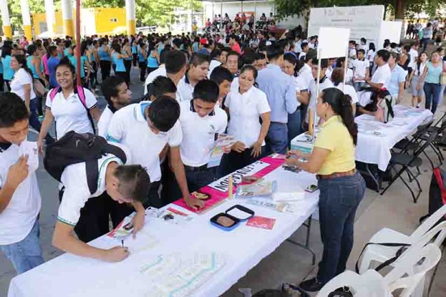 Durante la adolescencia, mayor riesgo para controlar la diabetes