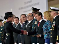 Reconoce Peña Nieto ayuda de las Fuerzas Armadas tras sismo