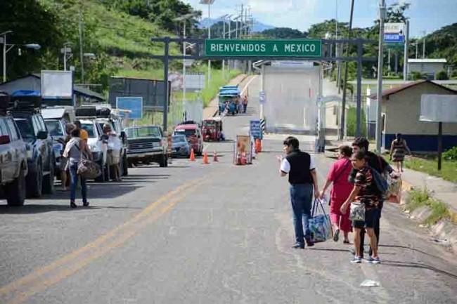 Denuncian anomalías en  aduana México-Guatemala