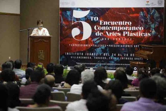 Inauguran Encuentro  de Artes Plásticas