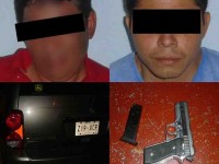 Capturan a 2 sujetos  con arma corta