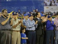 Inaugura Núñez la  temporada de beisbol