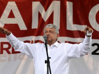 Pautan PAN, PRD y MC  spots contra Obrador