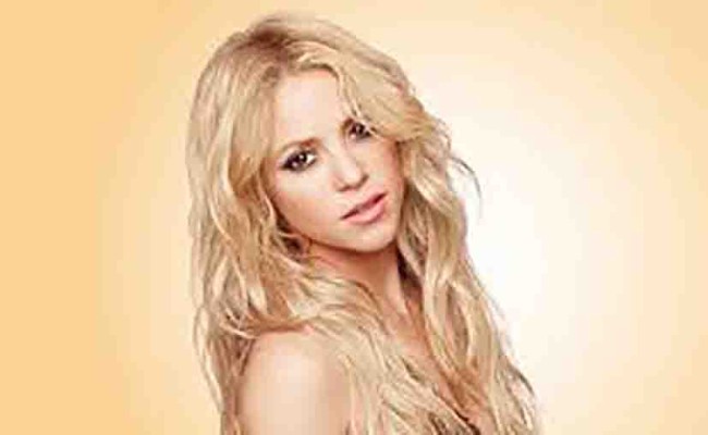 Prorrogan  investigación contra Shakira