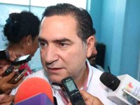 Rinde Pancho López declaración en la FGE; rechaza seguridad