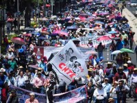 Caravana de 2 mil maestros  de la CNTE va a la CDMX
