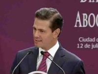 Defiende Peña Nieto las reformas estructurales
