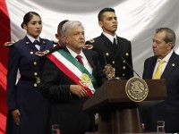 Felicitan gobernadores a López Obrador tras asumir Presidencia