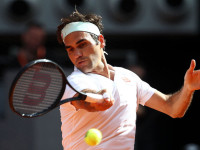 Federer detrás de otro récord de Connors