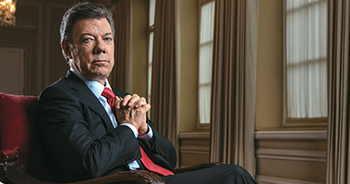 Juan Manuel Santos, bajo investigación