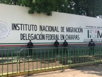 Despliegan más de 100 policías  en estación migratoria de Chiapas