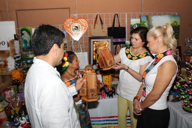 Inaugura Dea Isabel la Expo  ‘Orgullosamente Tabasqueña’