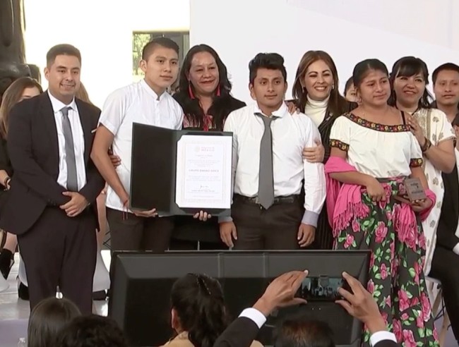 Reciben tabasqueños ‘Premio Nacional de la Juventud 2019’